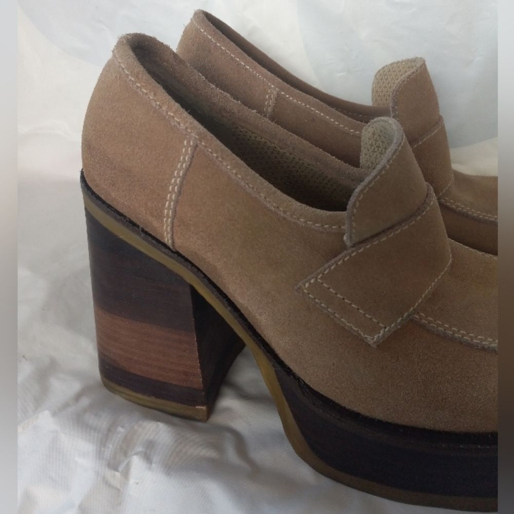 Vintage Bakers Shoes Chunky Block Heel Size 8 US - Picture 3 of 16